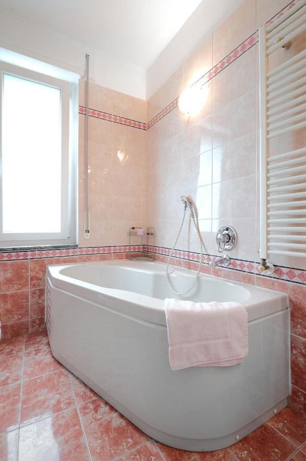 Mico Garden View Citylife Executive Apartment ミラノ エクステリア 写真